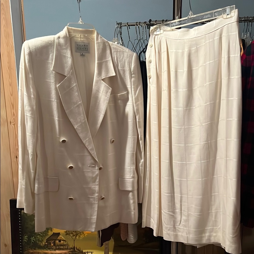 White Double-Breasted Women's Blazer